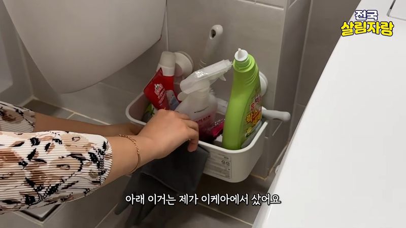 접착식 선반은 점착제만 잘 쓰면 안 떨어진다